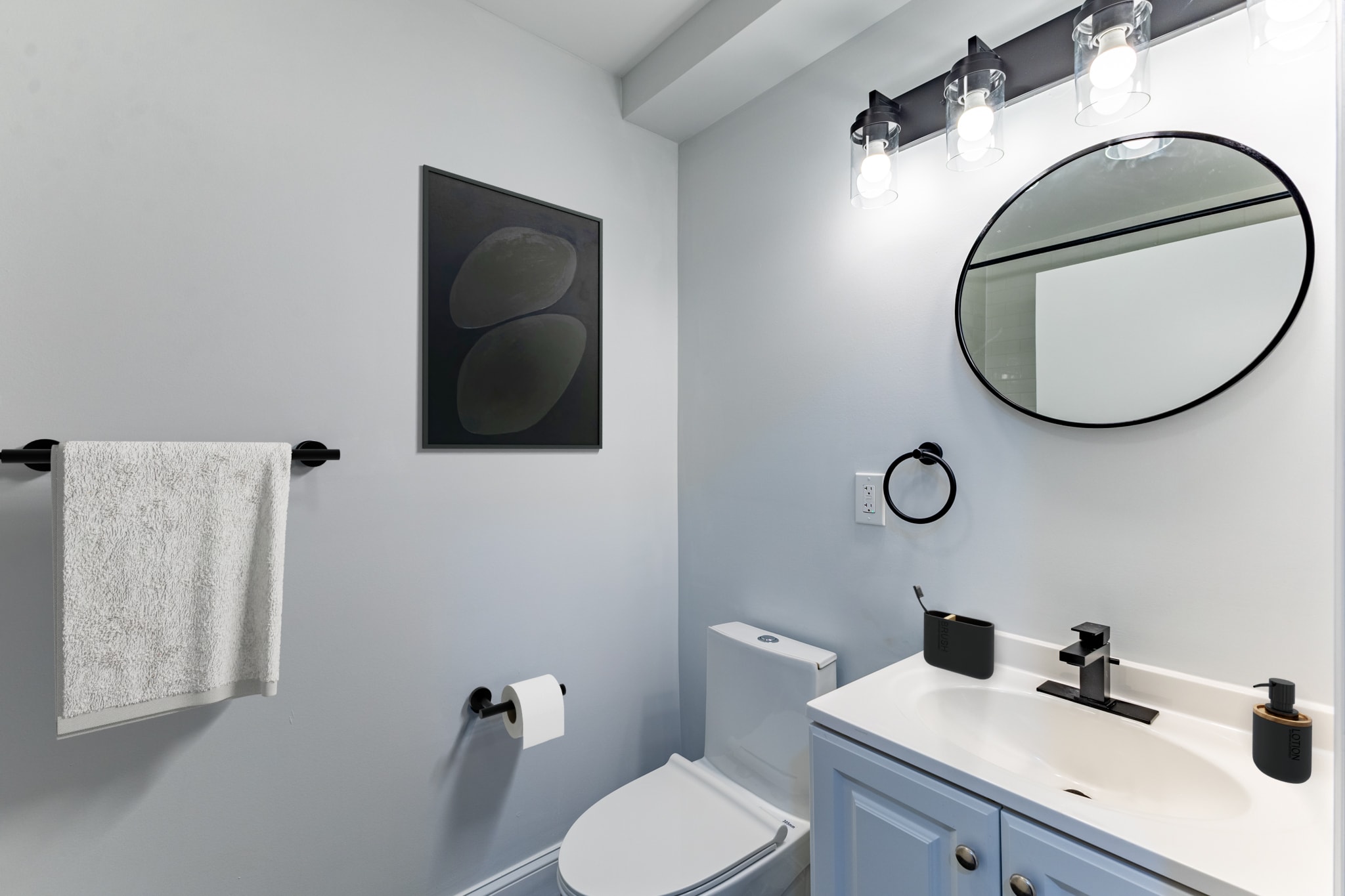 Virtually staged kitchen